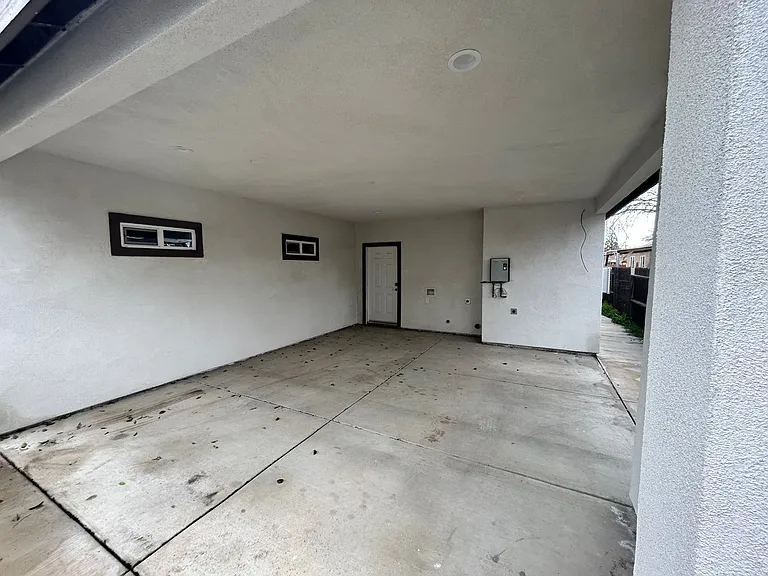 1527 W Orangeburg Ave — Photo 31