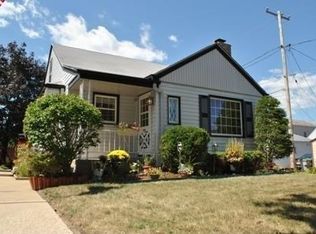 3519 S 15th St, Milwaukee, WI 53221