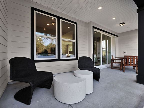 Mystique Covered Lanai