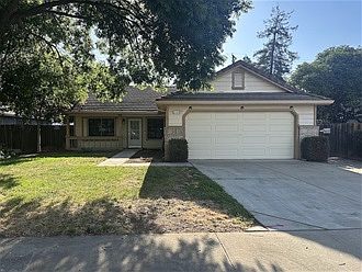 1st image of 3580 Honeycreeper Dr