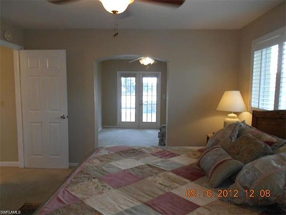 5th image of 4615 SW 2nd Ave