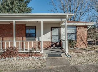 450 Deer Lake Dr, Nashville, TN 37221