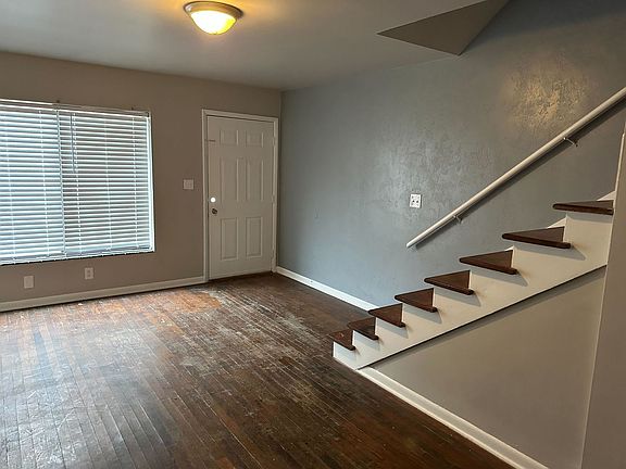 5th image of 1100 NW 27th St #1104-A