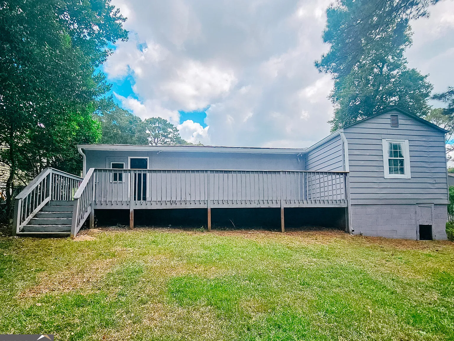 5 bed, 2.0 bath, 1343 sqft, $1,495 — Photo 3