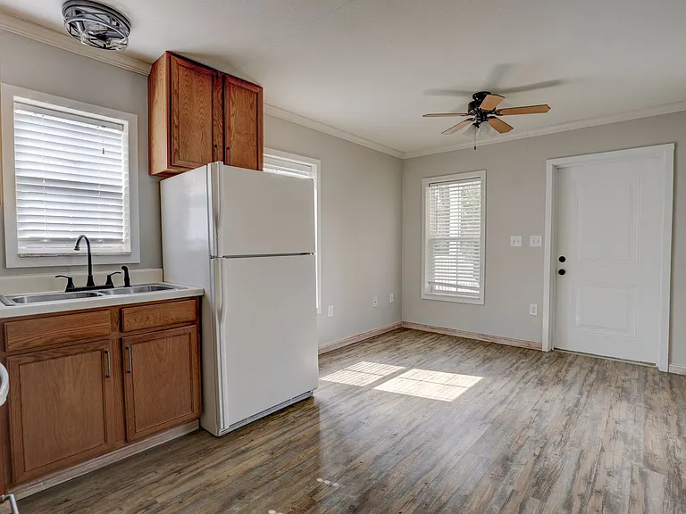 14588 Scenic Highway 98 — Photo 4