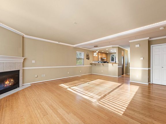 3rd image of 17921 80th Ave NE APT A1