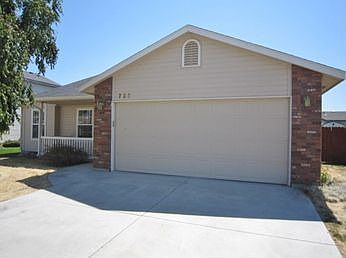 1st image of 725 Aberdeen Dr