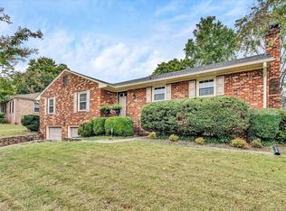 4921 Cave Spring Ln, Roanoke, VA 24018