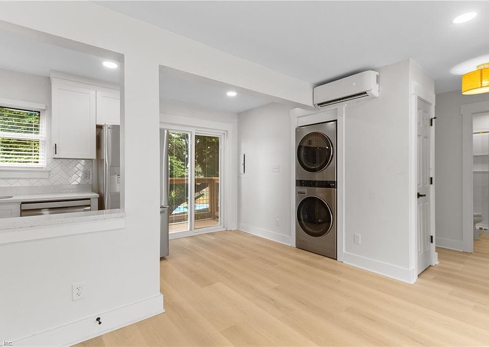 1st image of 9600 2nd Bay St #103