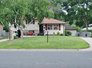 6419 Noble Ave N, Brooklyn Center, MN 55429