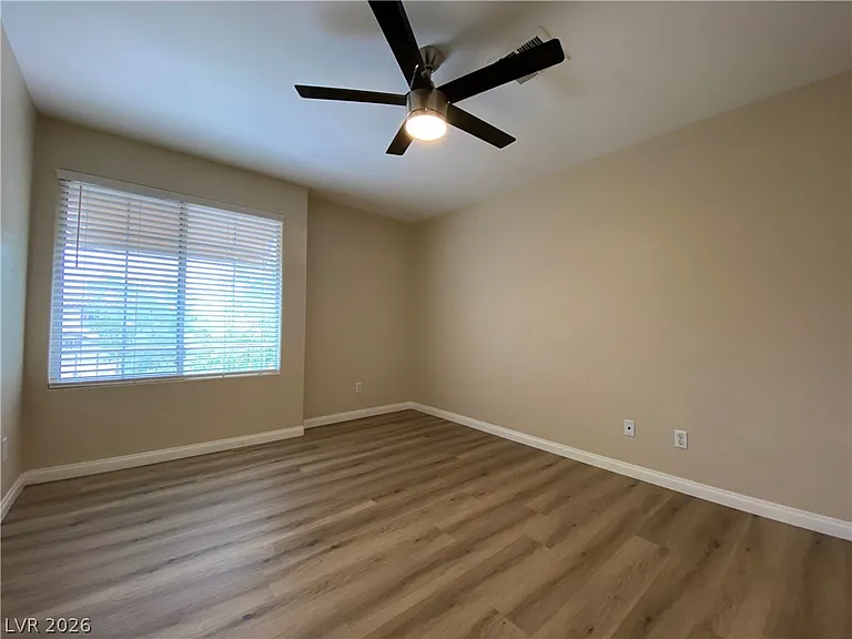 10549 Cedar Run Ct — Photo 9