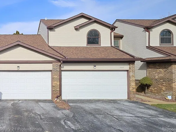 7167 Bluewater Dr, Clarkston, MI 48348