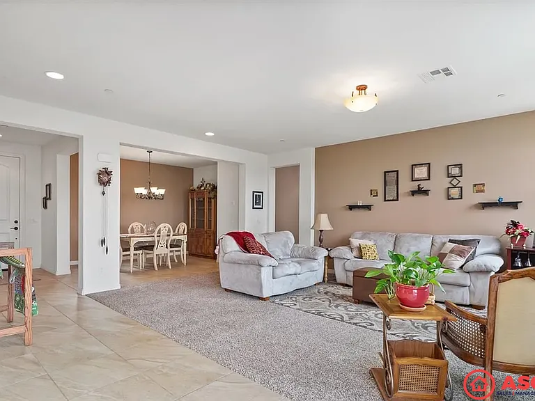8209 Coral Point Ct — Photo 2