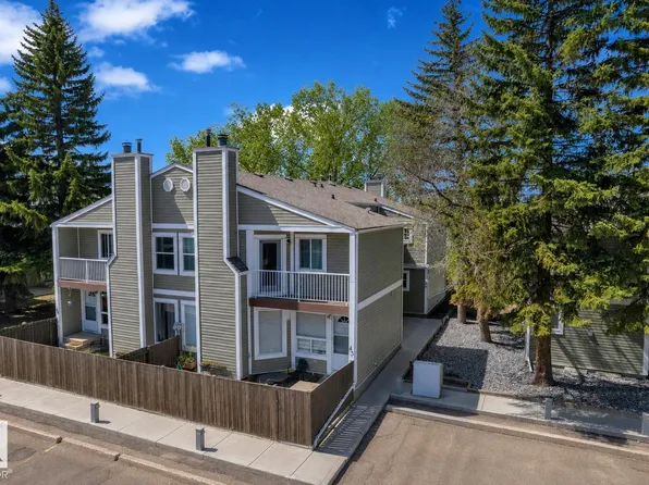 1820 56th St NW #45, Edmonton, AB T6L 5L4