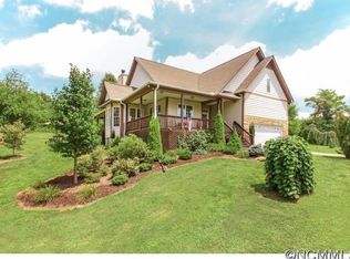 167 Eagles Eye Dr, Hendersonville, NC 28792