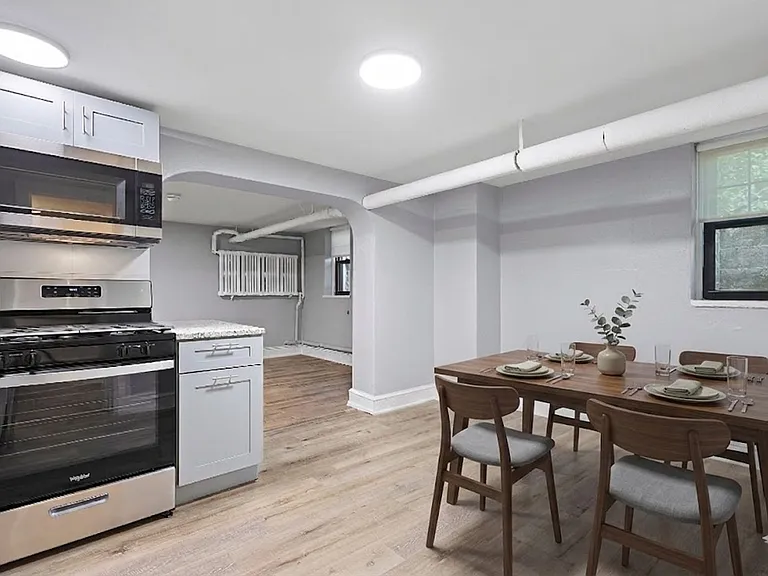 Bella Casa Apartments — Photo 50