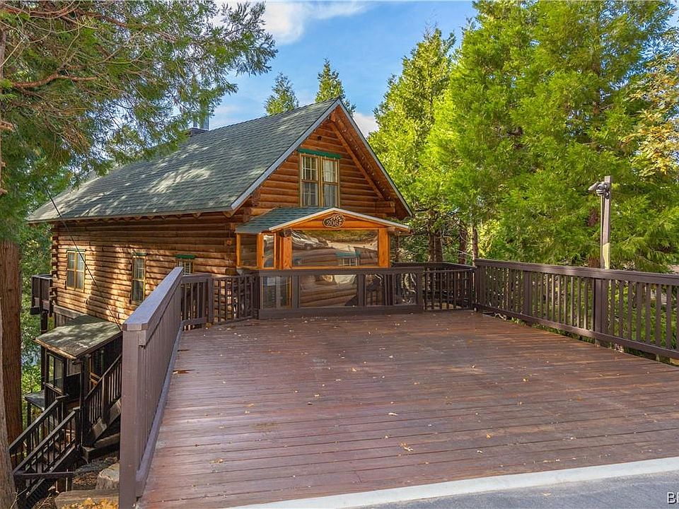 1st image of 206 Ponderosa Dr