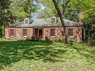 3618 Walnut Grove Rd, Memphis, TN 38111