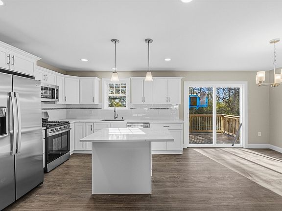 5th image of 1001 Bay St