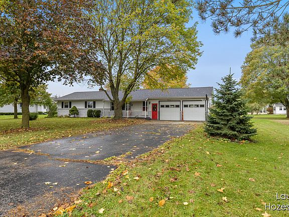 4th image of 55 E Leona Dr