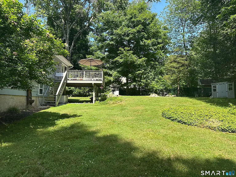 65 Cherry Ln — Photo 12