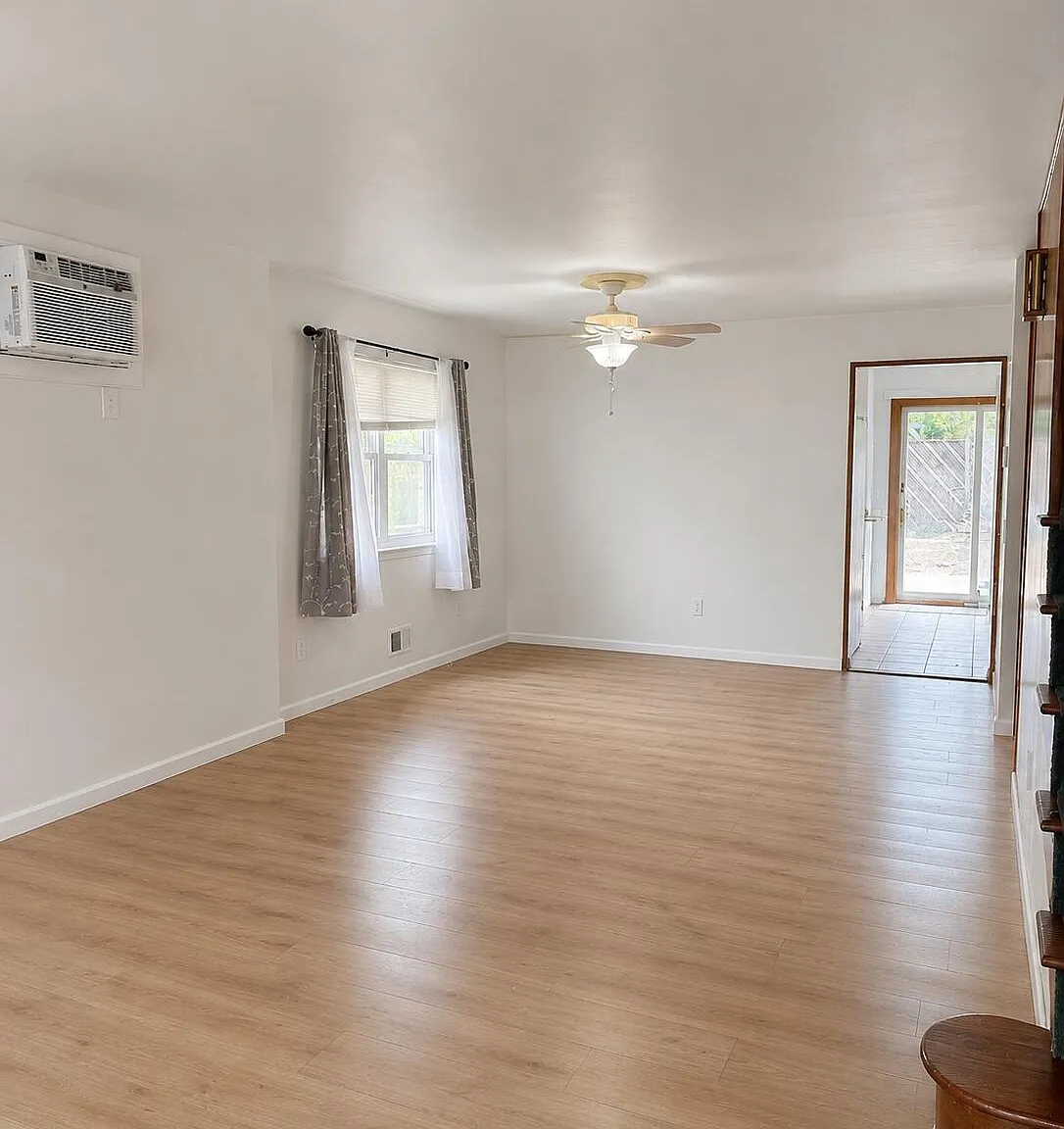 3 bed, 1.5 bath, 1632 sqft, $3,700 — Photo 3