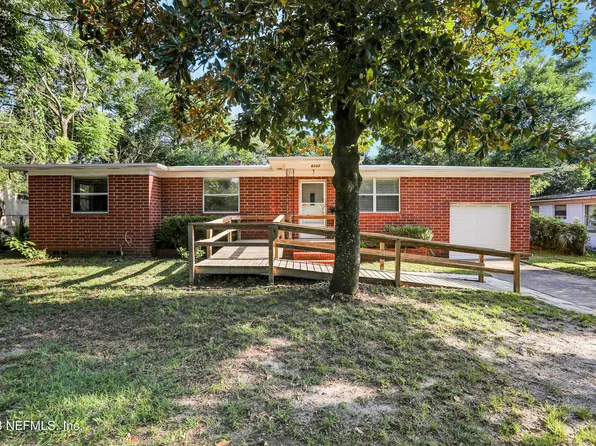 6117 GREENBERRY Lane, Jacksonville, FL 32211