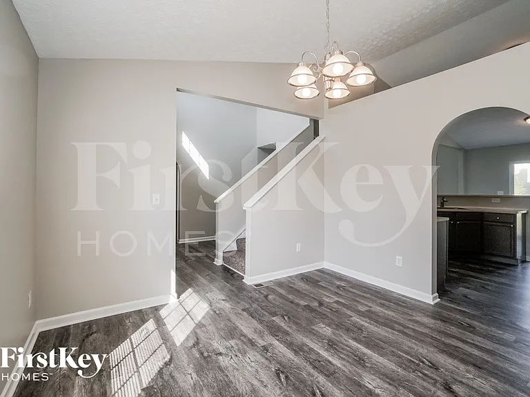3253 Kady Ln — Photo 6