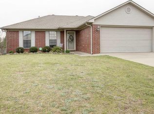 830 Brownstone Dr, Conway, AR 72034