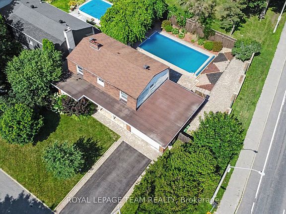 4th image of 23 Sioux Cres
