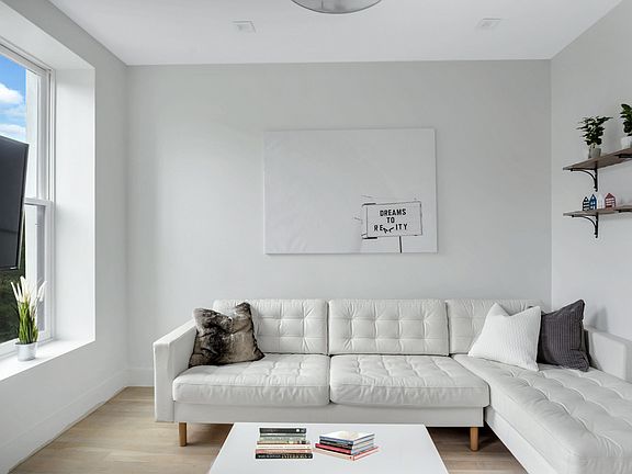 5th image of 453 Putnam Ave #2