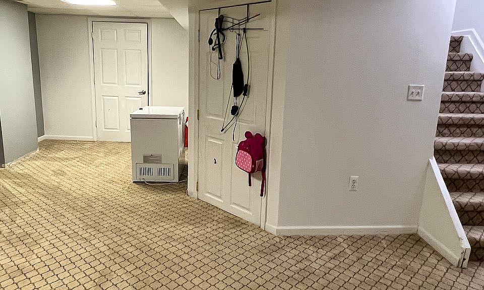 1st image of 37098 Brynford Dr