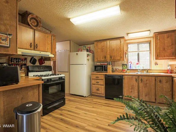 3267 Petes Retreat Rd, Lakeside, AZ 85929