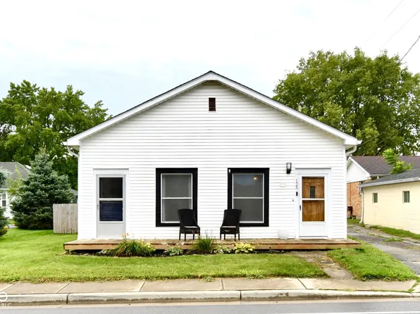 203 E Harriman Ave, Bargersville, IN 46106