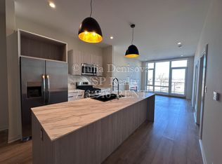 6340-302 W Belmont Ave, Chicago, IL 60634