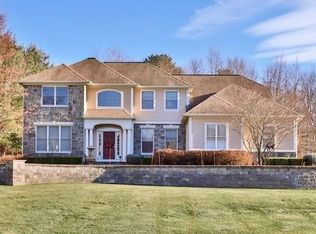25 Windsor Ct, Slingerlands, NY 12159
