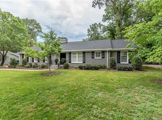 1019 Shady Bluff Dr, Charlotte, NC 28211