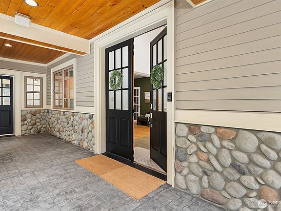 4th image of 42618 SE 149th Place