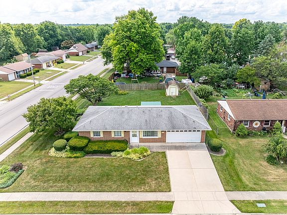 4th image of 2071 Carolina Dr