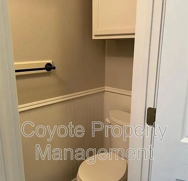 8902 N 149 E — Photo 11