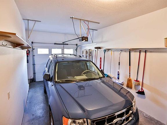 5th image of 150 N Fairmont Rd S #8