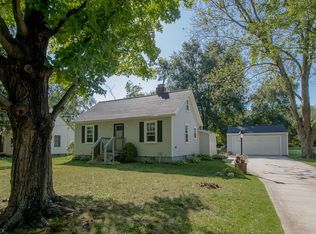 9010 Edgehill Rd, Mentor, OH 44060
