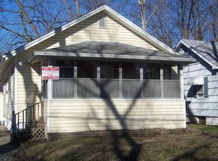 2305 Winifred Dr, Flint, MI 48506