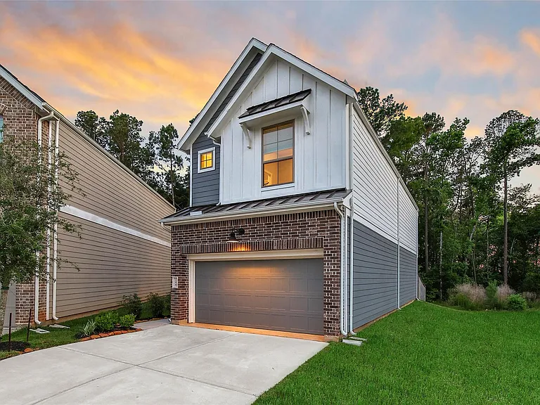 104 Red Cascade Ct — Photo 41