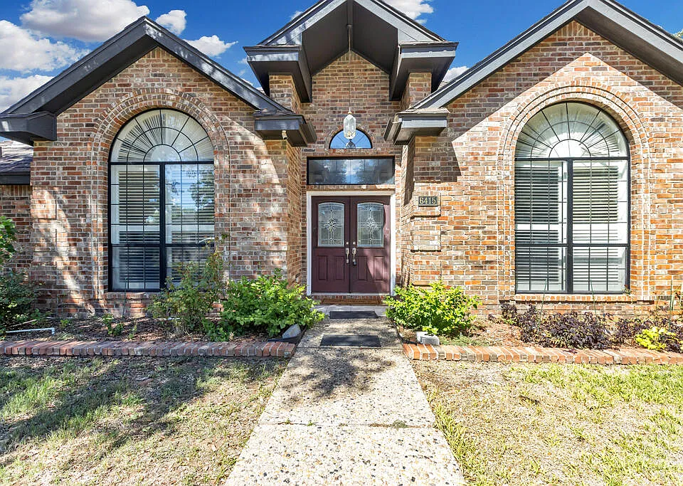 6415 San Mateo Ln