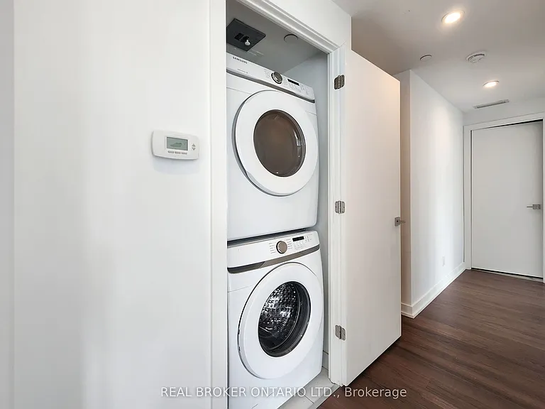 55 Ontario St #1208 — Photo 15