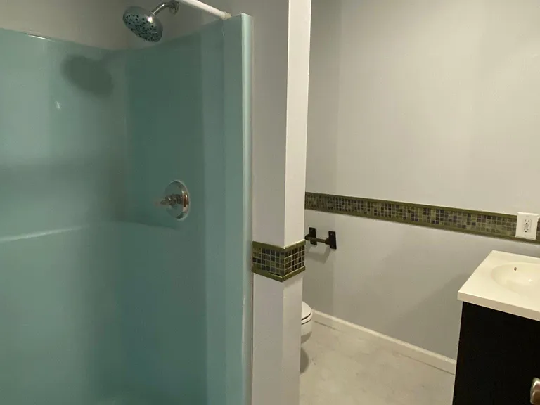 1238 Winding Way — Photo 21