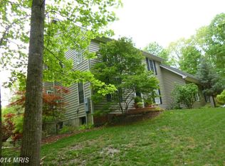 8302 E Harrison Ct, Fredericksburg, VA 22407