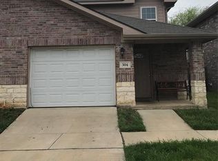 504 Bellevue Ln, Arlington, TX 76012
