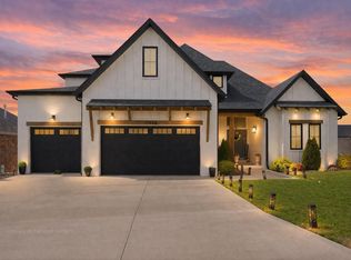 703 S Hickory Dr, Springfield, MO 65809
